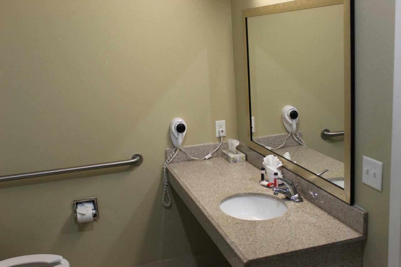 Horizon Inn & Suites Pearsall Exterior foto
